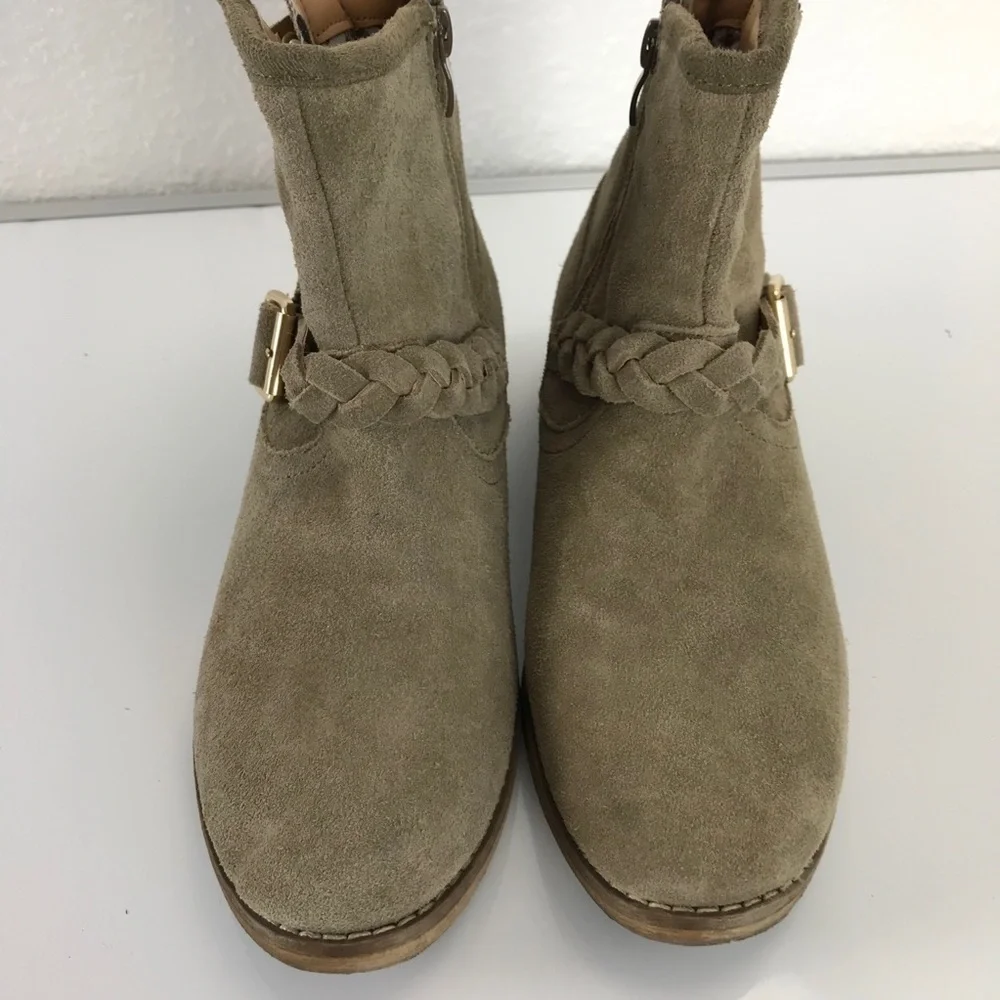 SKECHERS ankle block heel boots 8 womens beige sage suede leather western Boho